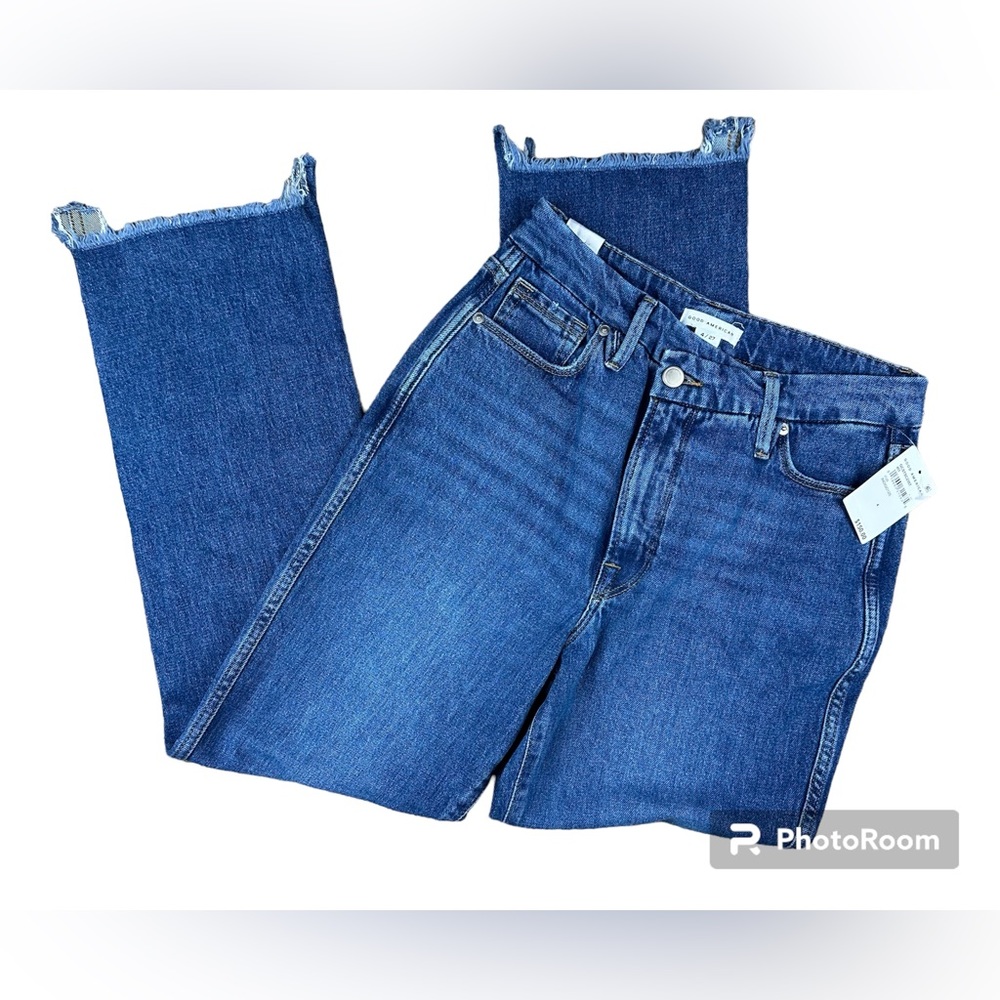 NWT Women's Good American Good Curve Straight Medium Wash Jean Size 4